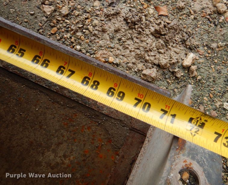 image for item MK9749 2016 Bobcat 72 Sweeper  skid steer sweeper