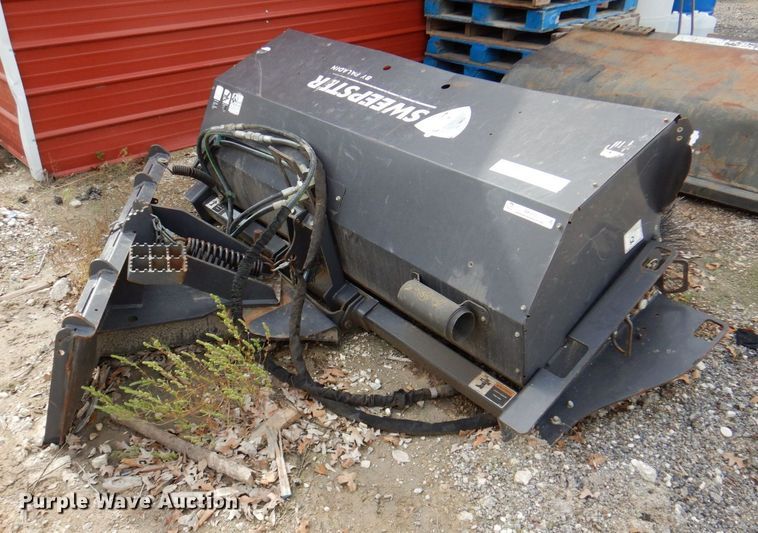 image for item MK9750 2016 Paladin 22072MM-0022  skid steer broom