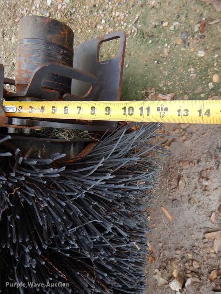 image for item MK9750 2016 Paladin 22072MM-0022  skid steer broom