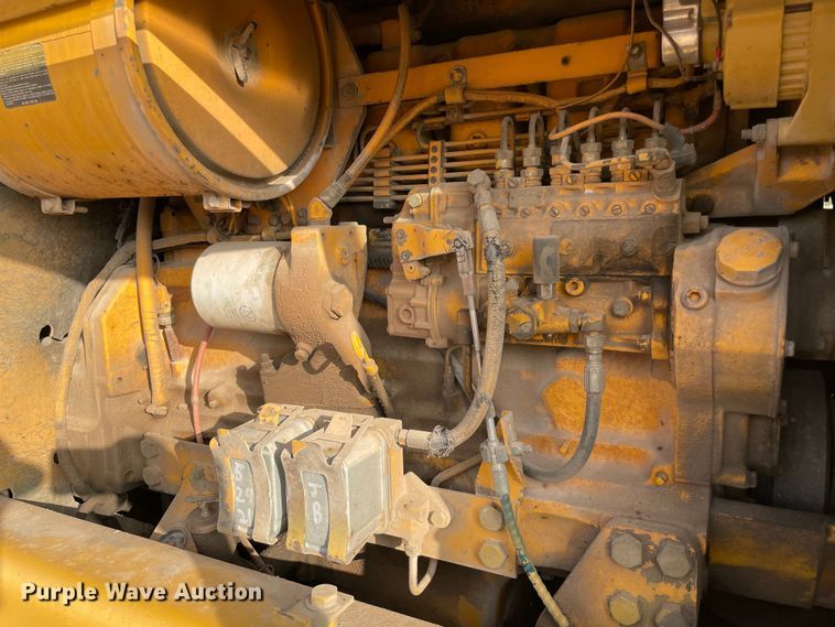 image for item MR9507 1986 John Deere 770B  motor grader