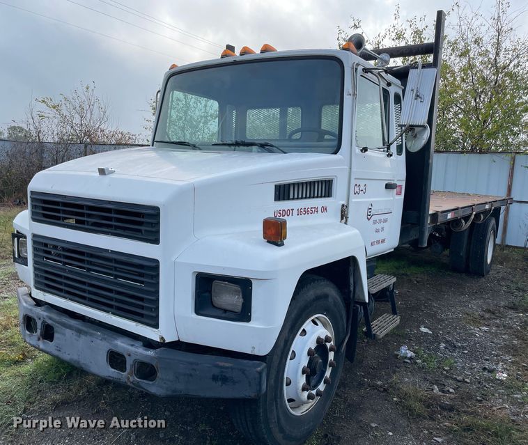 image for item MR9508 1999 Mack  dump flatbed truck