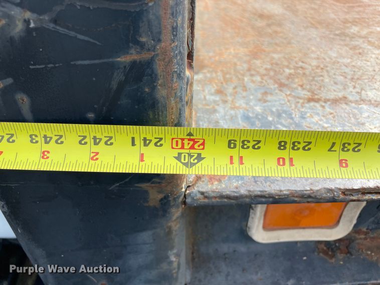 image for item MR9508 1999 Mack  dump flatbed truck