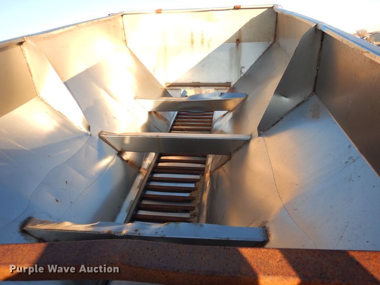 image for item MR9632 Larson 1014  salt spreader bed