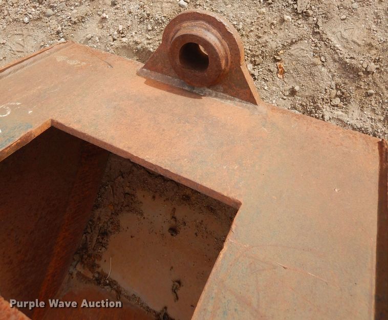 image for item MR9643 CP  23"W excavator bucket