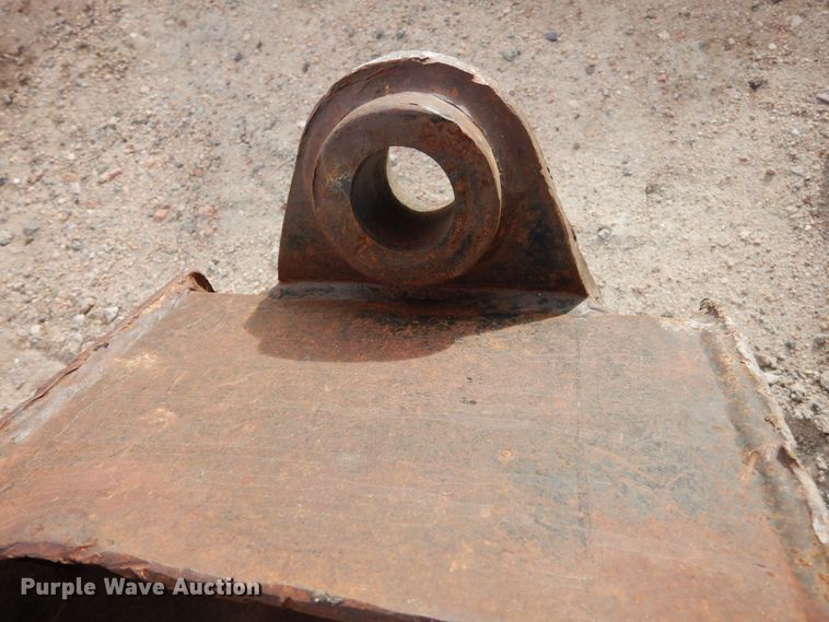 image for item MR9644 Wain Roy  12"W excavator bucket