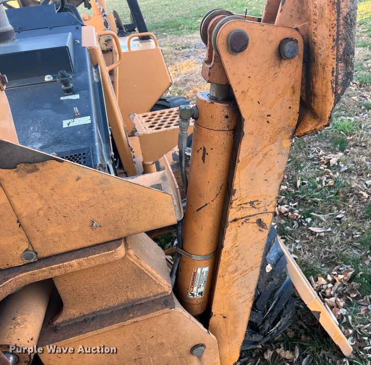 image for item MS9021 2006 Astec RT660  trencher