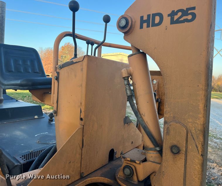 image for item MS9021 2006 Astec RT660  trencher