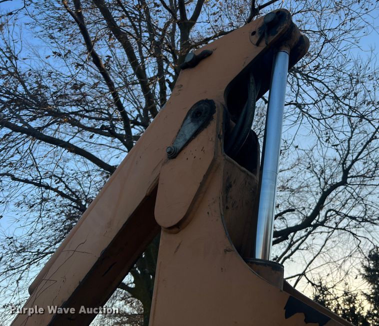 image for item MS9021 2006 Astec RT660  trencher