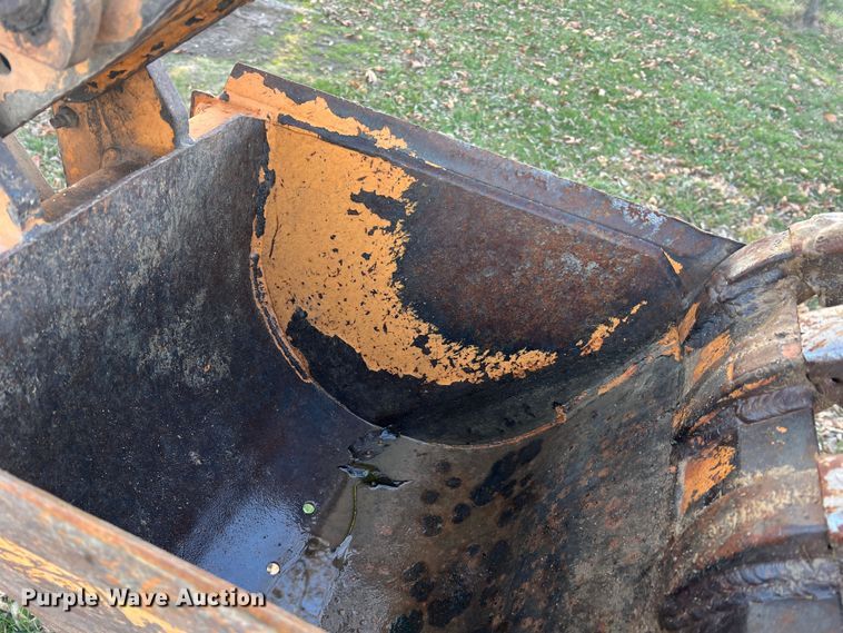 image for item MS9021 2006 Astec RT660  trencher