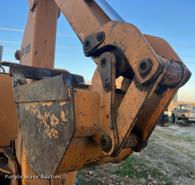 image for item MS9021 2006 Astec RT660  trencher