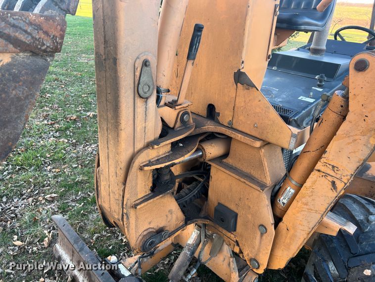 image for item MS9021 2006 Astec RT660  trencher