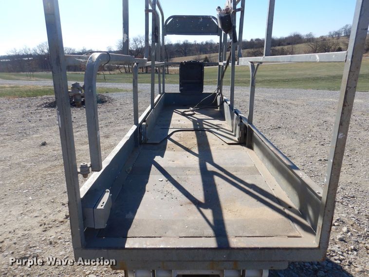 image for item MW9409 Terex TSM20  scissor lift
