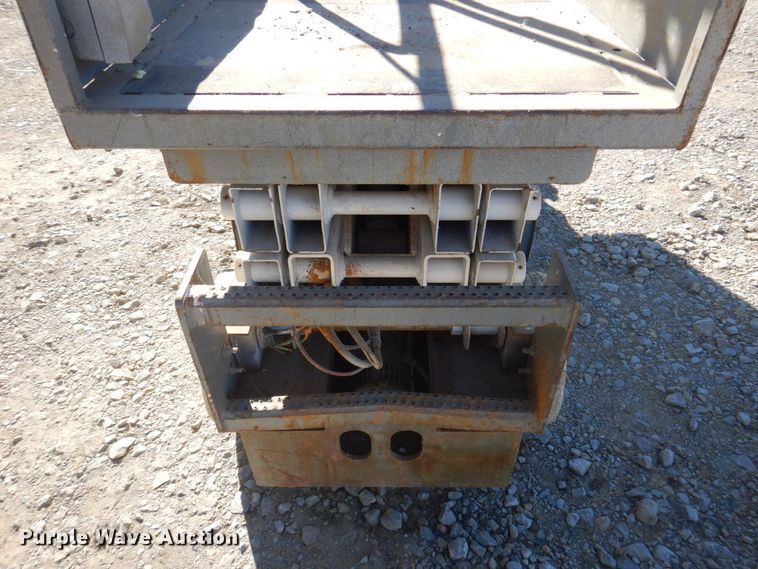 image for item MW9409 Terex TSM20  scissor lift