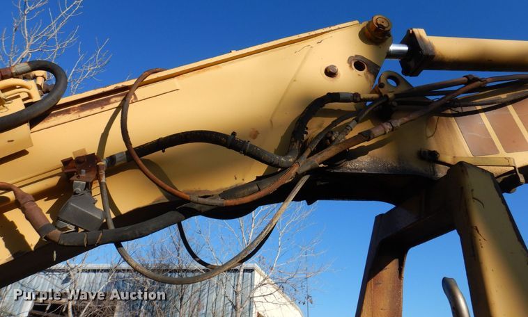 image for item MW9410 1993 Case 1085C  wheeled excavator