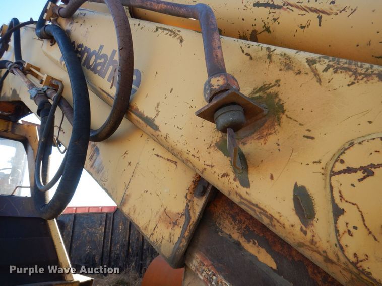 image for item MW9410 1993 Case 1085C  wheeled excavator