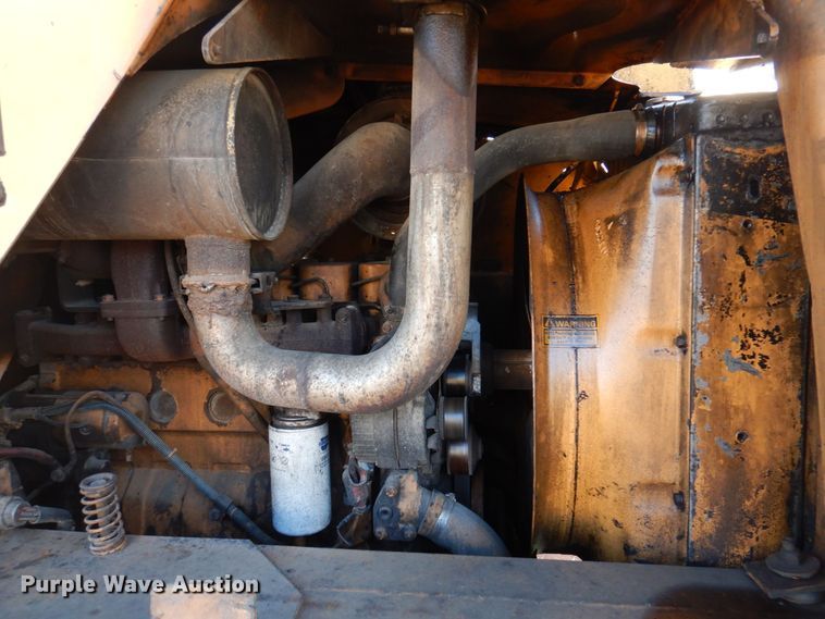 image for item MW9410 1993 Case 1085C  wheeled excavator