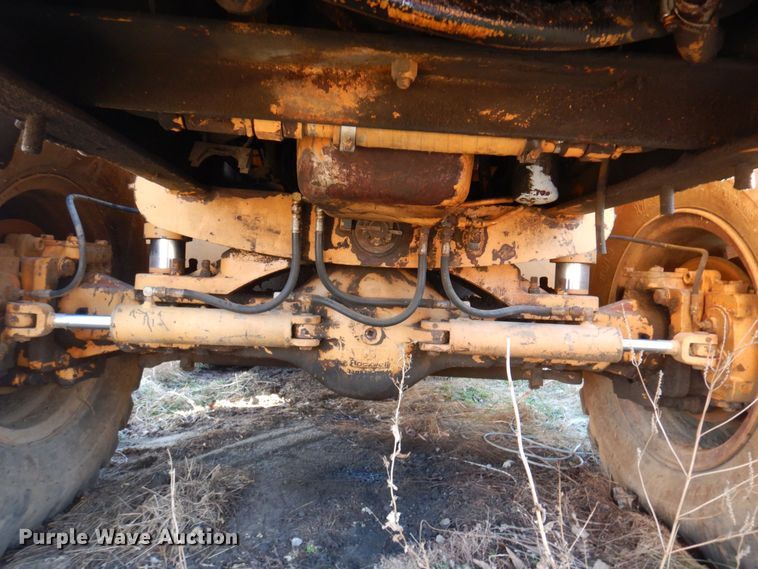 image for item MW9410 1993 Case 1085C  wheeled excavator