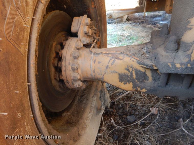 image for item MW9410 1993 Case 1085C  wheeled excavator
