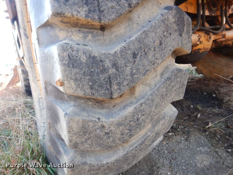 image for item MW9410 1993 Case 1085C  wheeled excavator