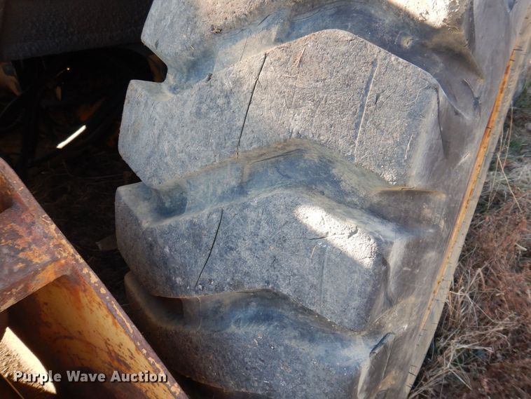 image for item MW9410 1993 Case 1085C  wheeled excavator