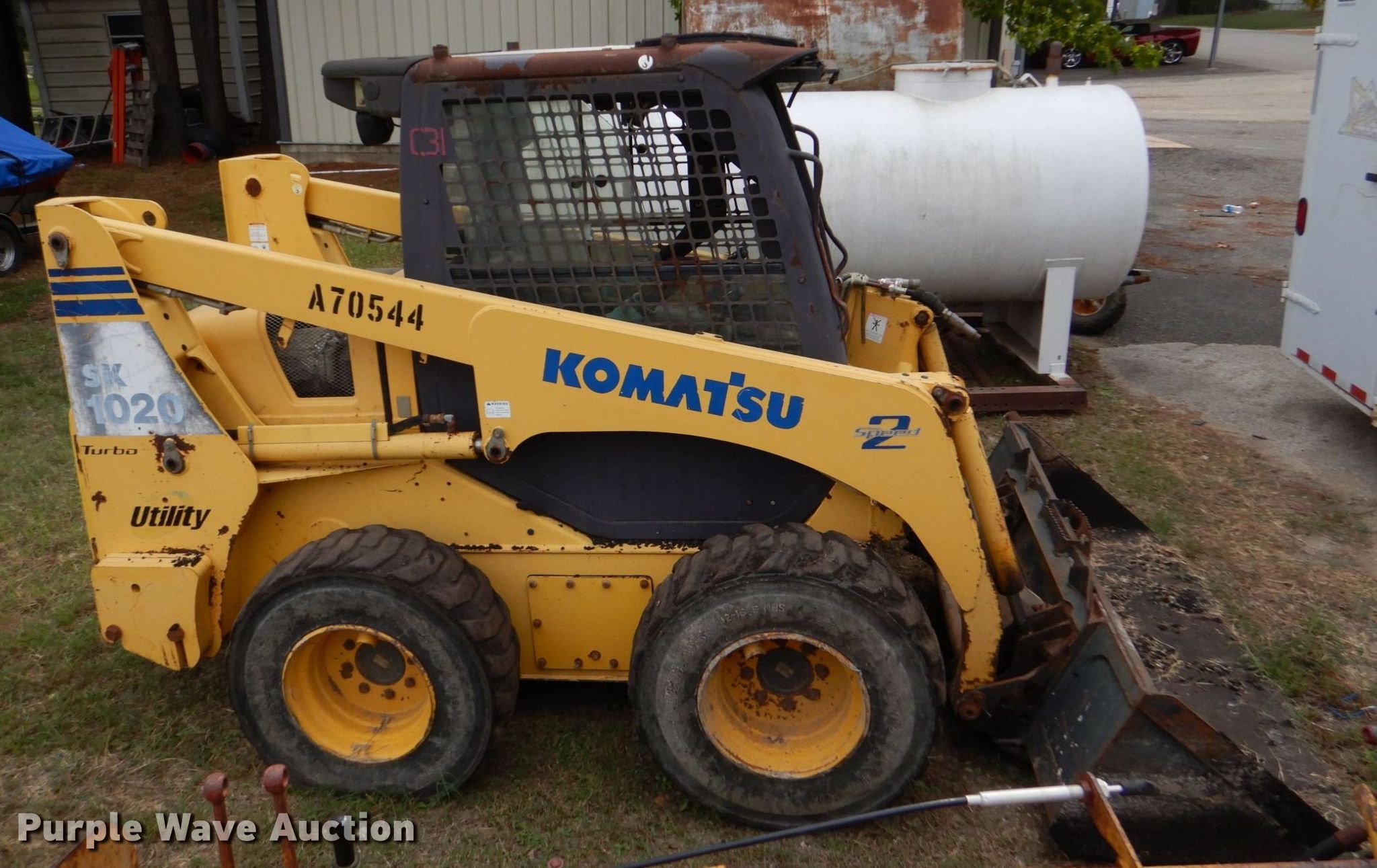 2007 Komatsu SK1020 skid steer loader in Center, TX Item LS9900 sold