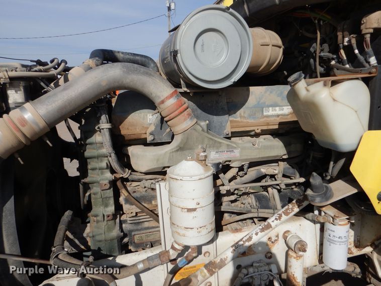 image for item DK0989 1999 Kenworth T800B  semi truck