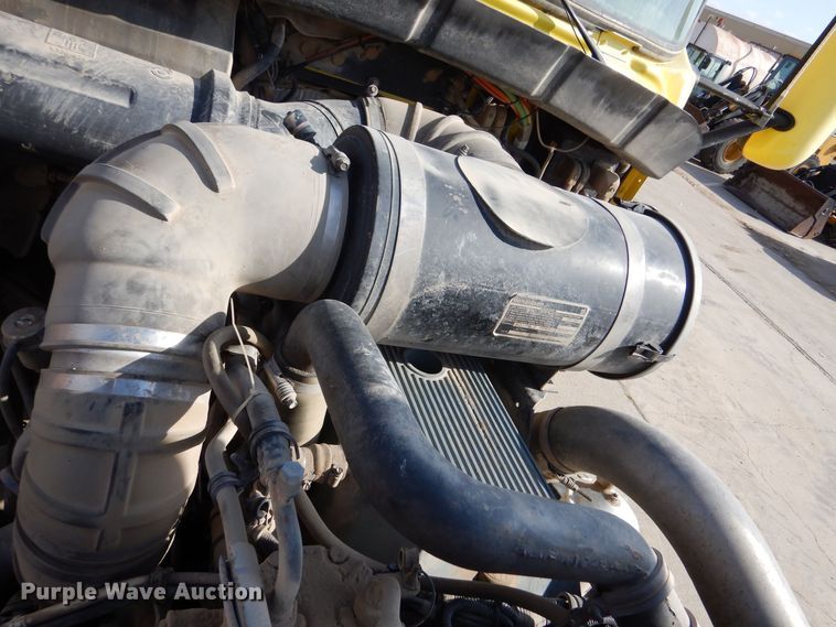 image for item DK0989 1999 Kenworth T800B  semi truck