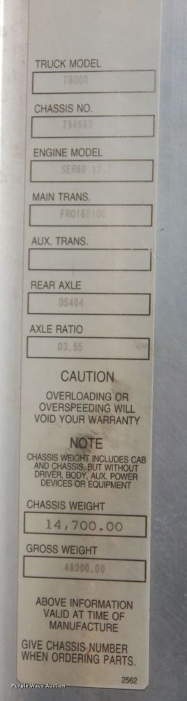 image for item DK0989 1999 Kenworth T800B  semi truck