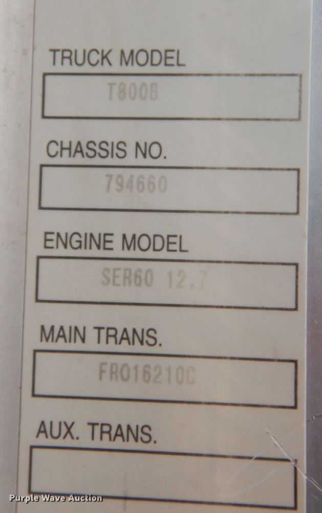 image for item DK0989 1999 Kenworth T800B  semi truck