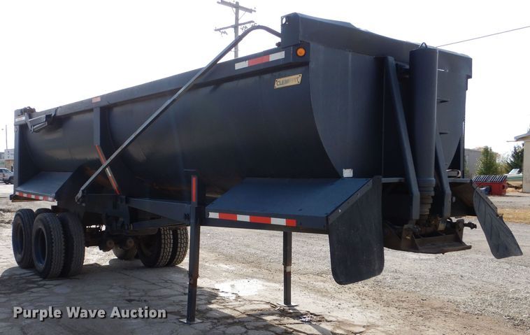 image for item DK0990 1999 Clement RKHS2625  end dump trailer