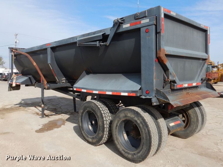 image for item DK0990 1999 Clement RKHS2625  end dump trailer