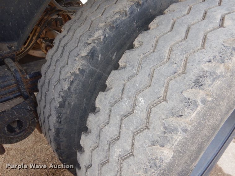 image for item DK0990 1999 Clement RKHS2625  end dump trailer