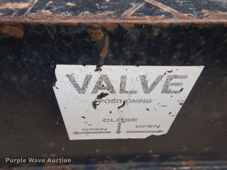 image for item DK0992 2012 PJ  tilt deck equipment trailer