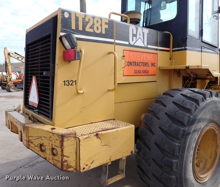 image for item DK0995 1996 Caterpillar IT28F  wheel loader