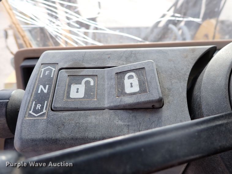 image for item DK0995 1996 Caterpillar IT28F  wheel loader