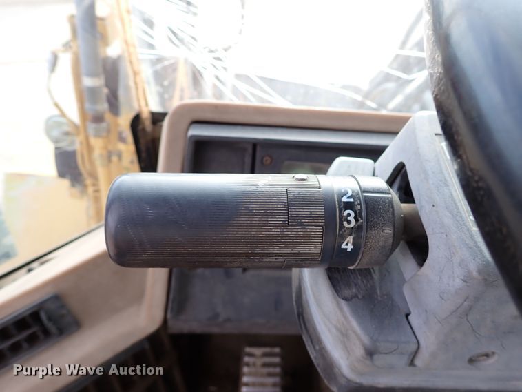 image for item DK0995 1996 Caterpillar IT28F  wheel loader