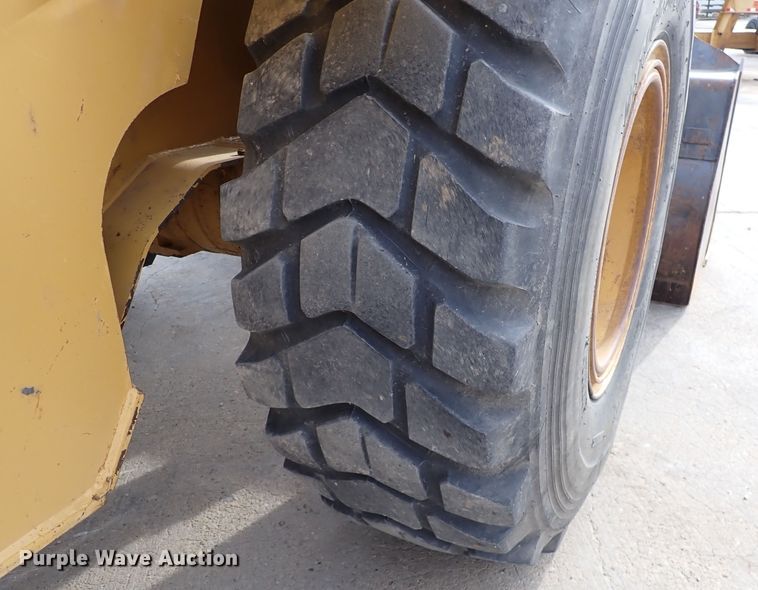 image for item DK0995 1996 Caterpillar IT28F  wheel loader