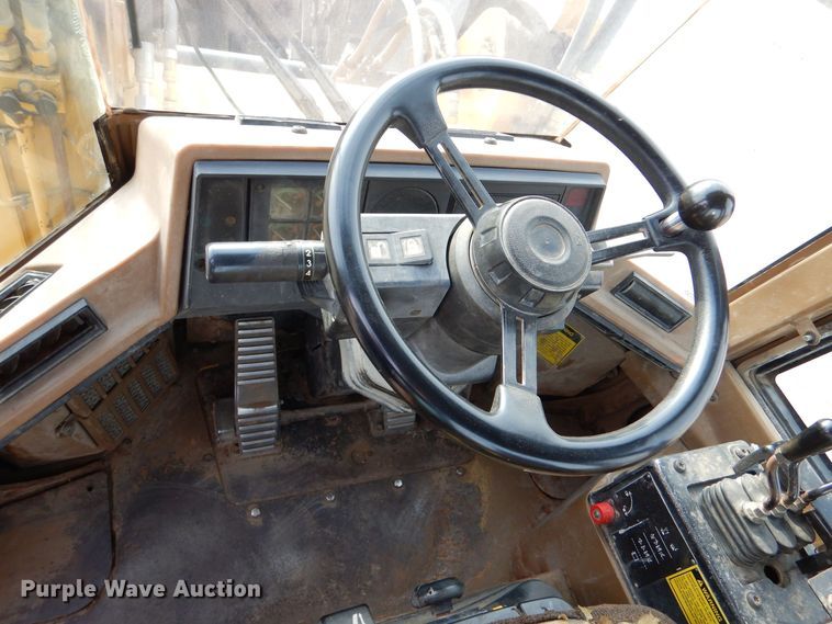 image for item DK0996 1994 Caterpillar IT28F  wheel loader