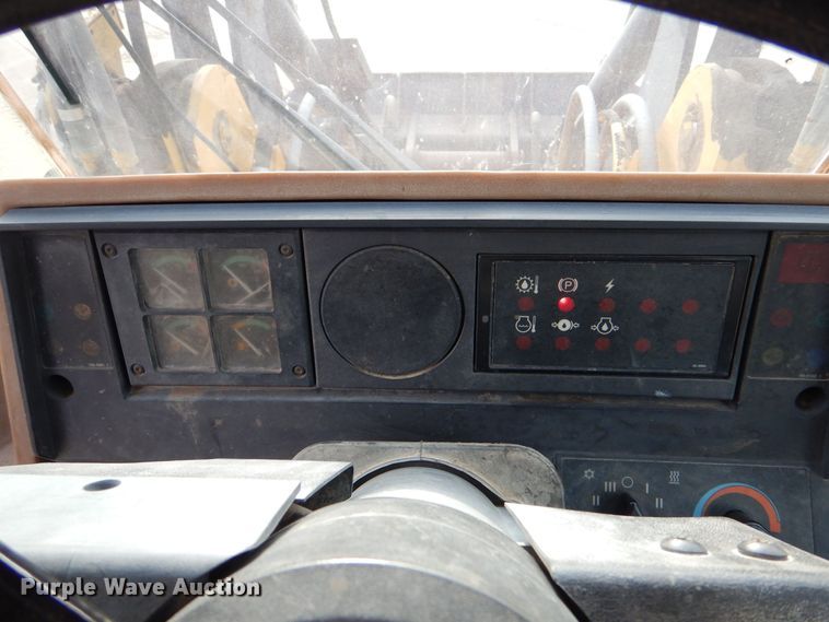 image for item DK0996 1994 Caterpillar IT28F  wheel loader