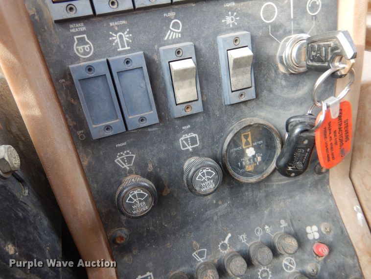 image for item DK0996 1994 Caterpillar IT28F  wheel loader