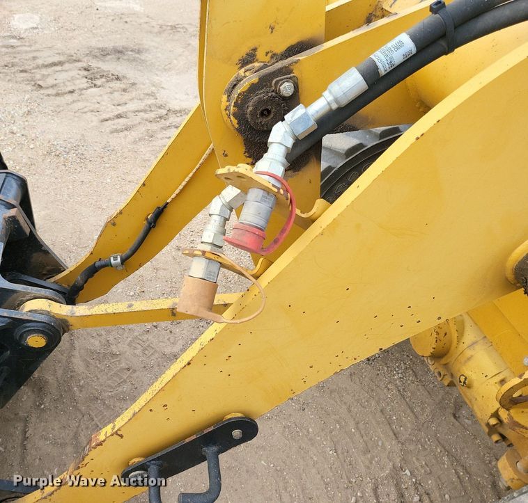 image for item DK0997 2016 Caterpillar 903C2  wheel loader