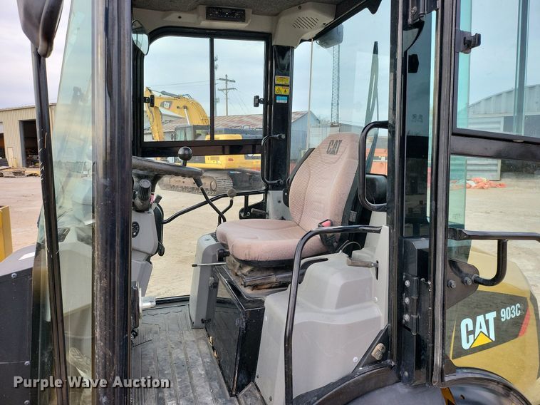 image for item DK0997 2016 Caterpillar 903C2  wheel loader