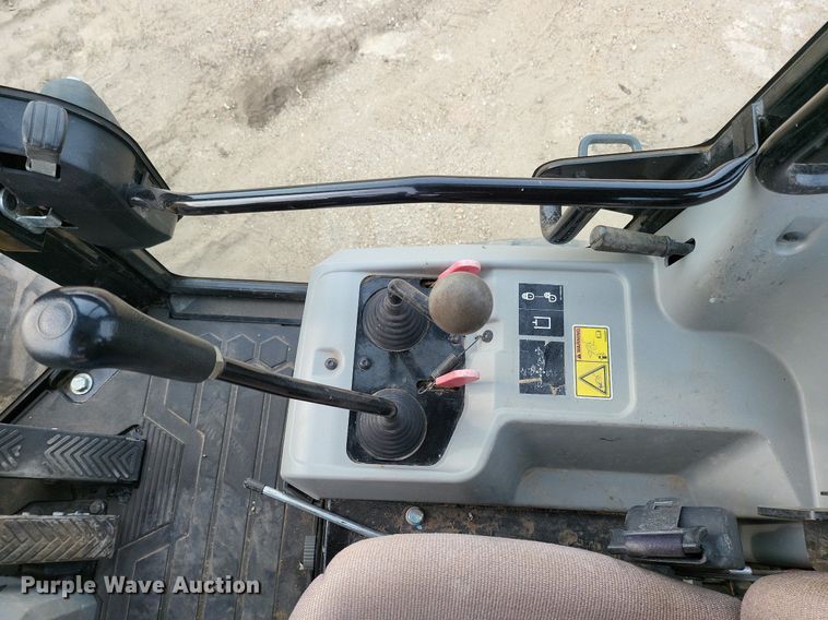 image for item DK0997 2016 Caterpillar 903C2  wheel loader