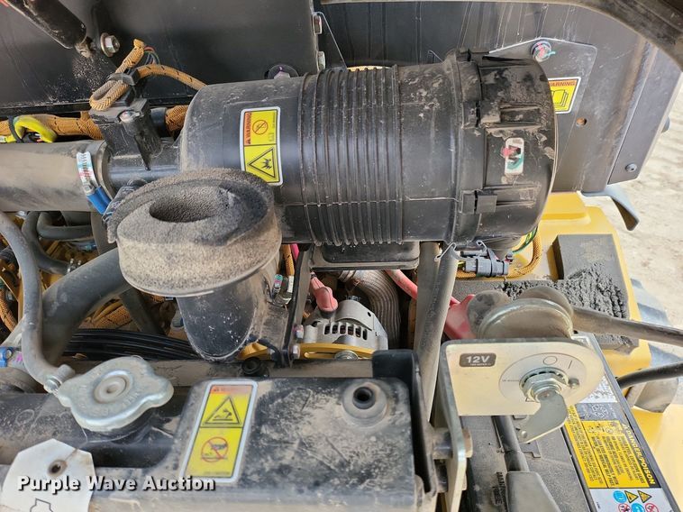 image for item DK0997 2016 Caterpillar 903C2  wheel loader