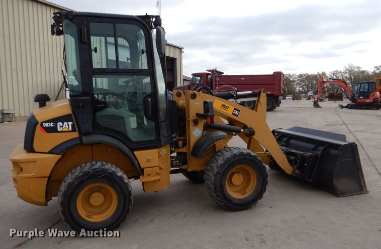 image for item DK0998 2017 Caterpillar 903C2  wheel loader