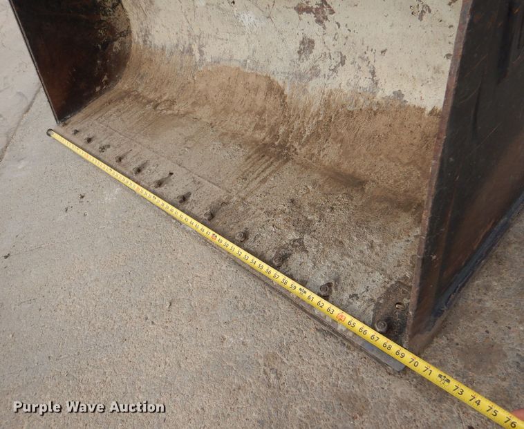 image for item DK0998 2017 Caterpillar 903C2  wheel loader