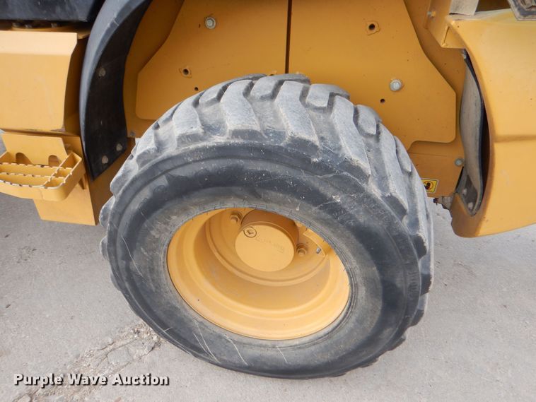 image for item DK0998 2017 Caterpillar 903C2  wheel loader