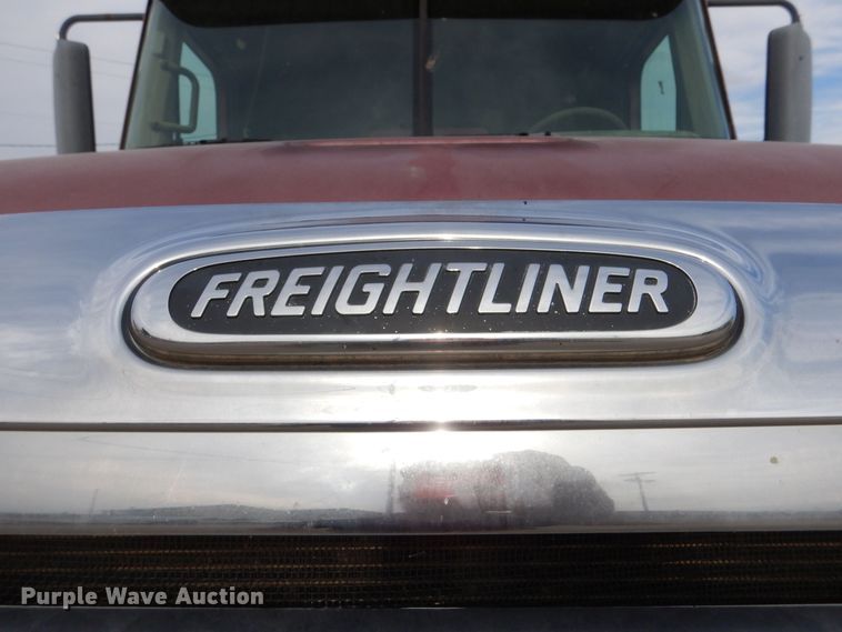 image for item DK1001 2005 Freightliner Century Class ST  dump truck