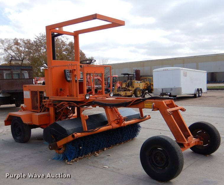 image for item DK1002 Bergkamp  broom