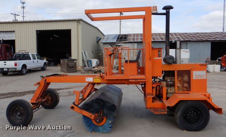 image for item DK1002 Bergkamp  broom